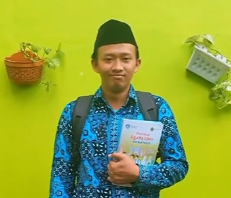 Aziz Zainal Arifin, S.Pd.