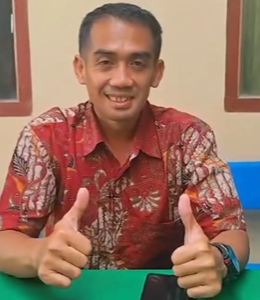 Husain Ahmad, S.Pd.Jas